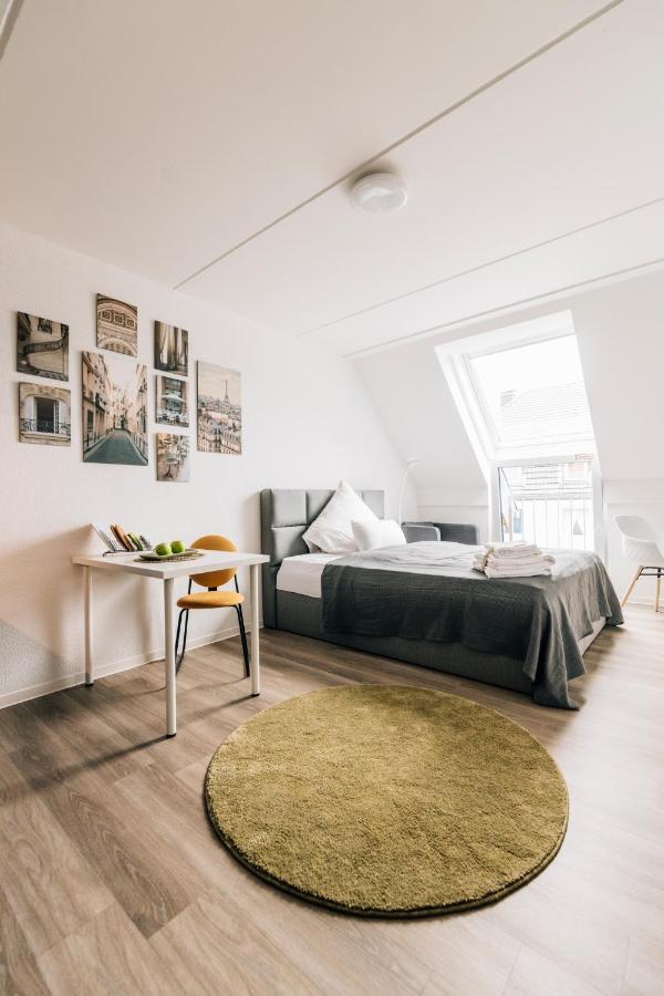 Stadt-Appartement Work & Travel Bielefeld Bagian luar foto